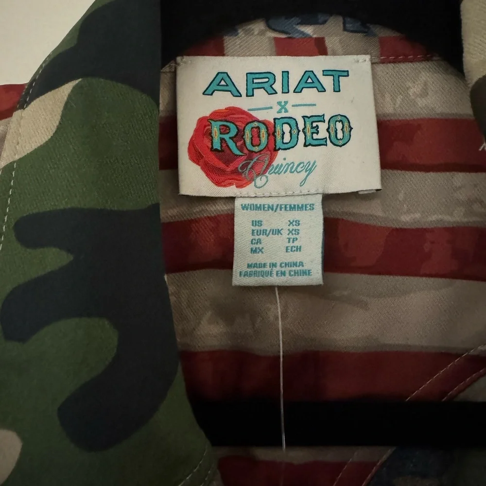 Ariat Camo Pride Rodeo Quincy Shirt - Picture 5 of 8